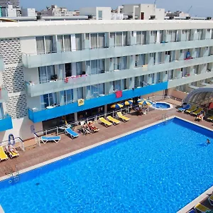 4* Aparthotel Ona