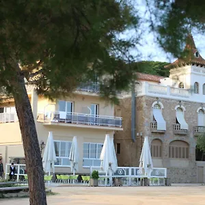 2* Hotel Hostal La Fosca